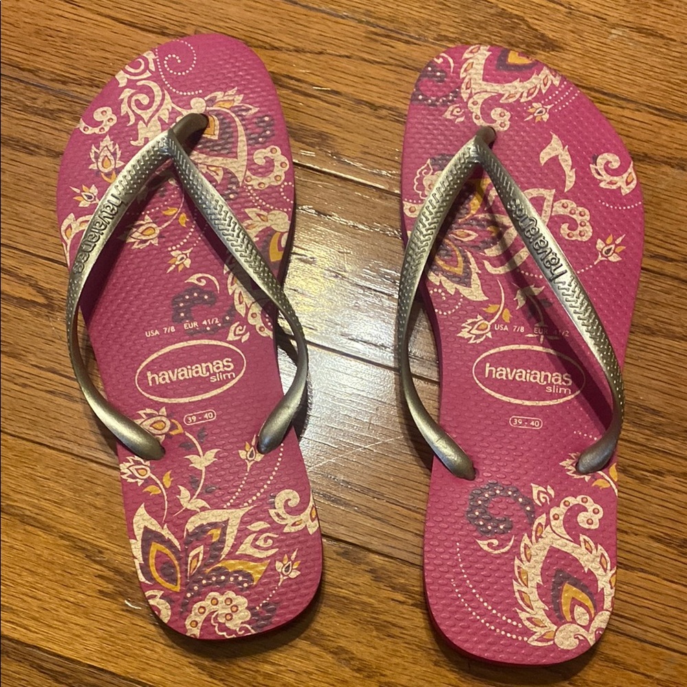 Havaianas Pink and Silver Sandals with Floral Design